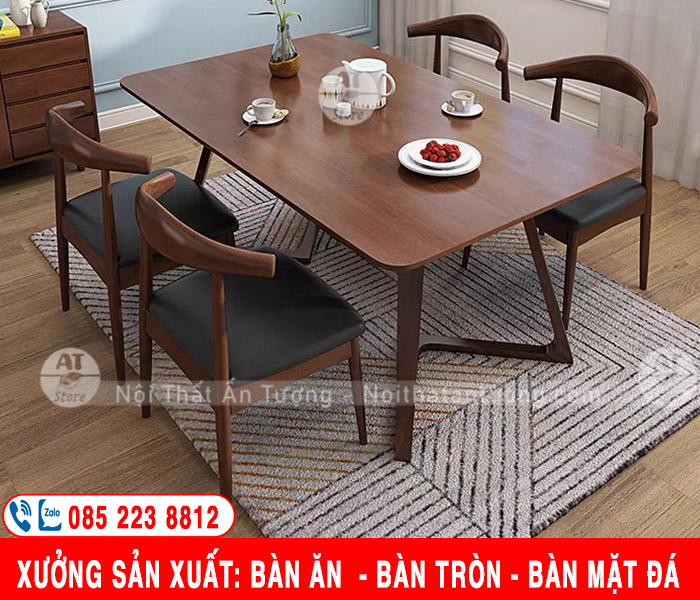 Bàn ghế ăn gia đình 4 ghế nhỏ gọn